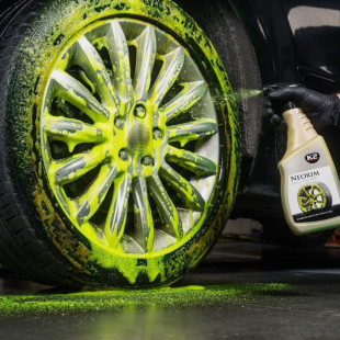 Solutie Curatat Jante Si Anvelope Cu Martor Neon Neorim K2 700 ml